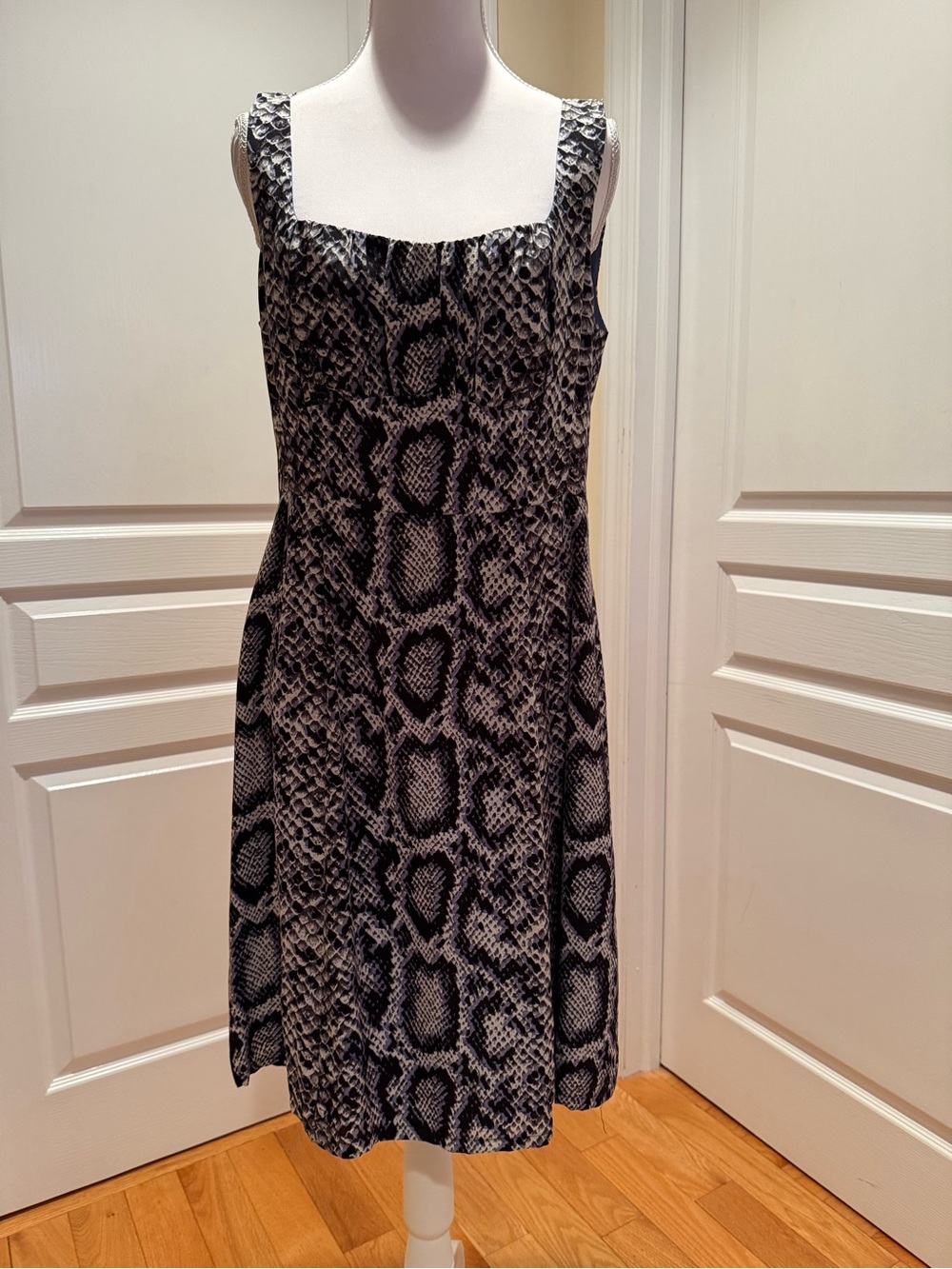 Nanette Lepore Black and White Snake-Print Silk Sheath Midi Dress Boho Chic